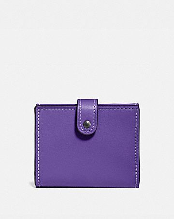 SMALL TRIFOLD WALLET IN GLOVETANNED LEATHER