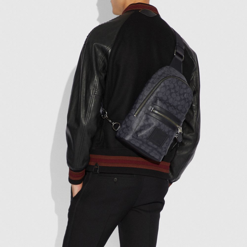 ACADEMY PACK IN SIGNATURE CANVAS - Alternate View 2