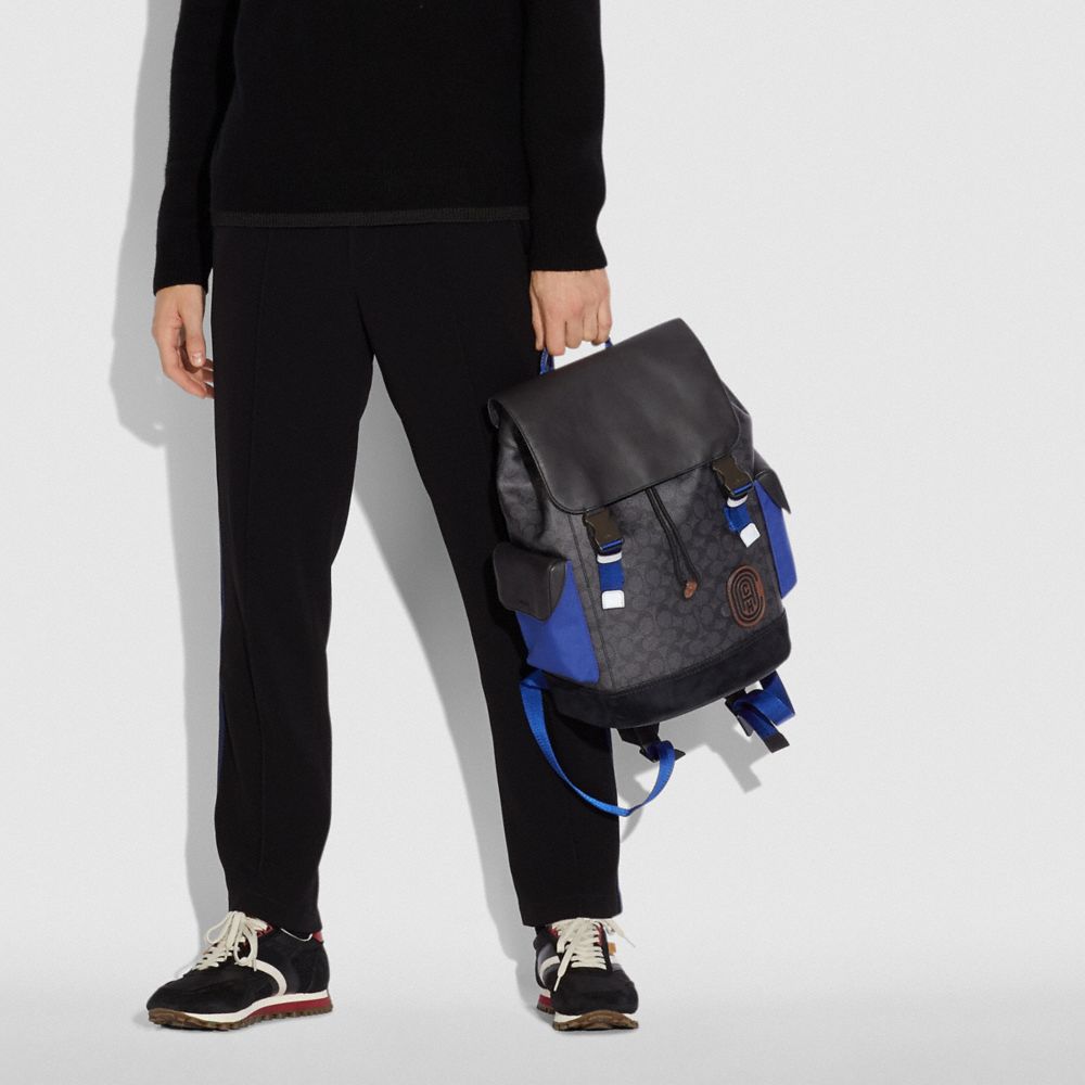 RIVINGTON BACKPACK IN SIGNATURE CANVAS WITH COACH PATCH - Alternate View 3