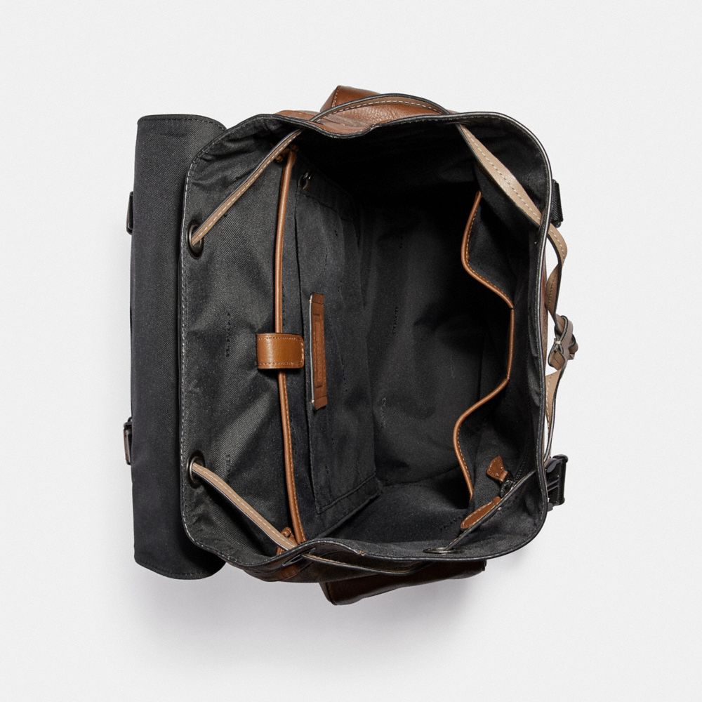 RIVINGTON BACKPACK IN SIGNATURE CANVAS WITH COACH PATCH - Alternate View 2
