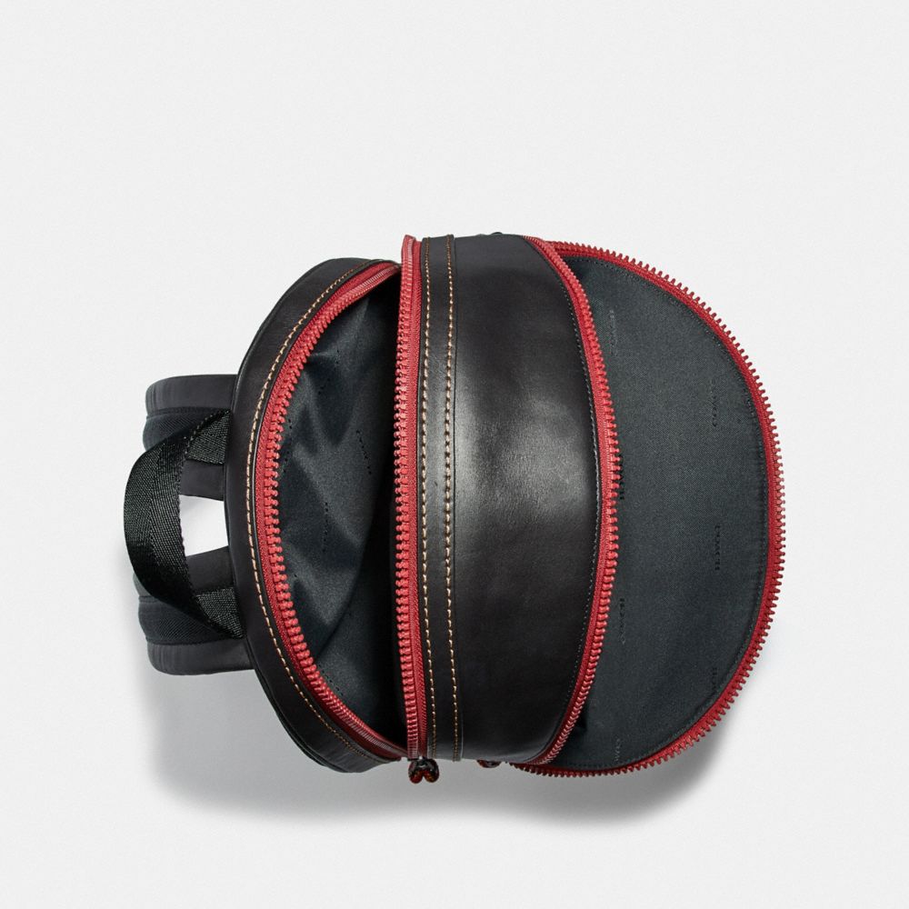 ACADEMY BACKPACK IN SIGNATURE CANVAS WITH COACH PATCH - Alternate View 2