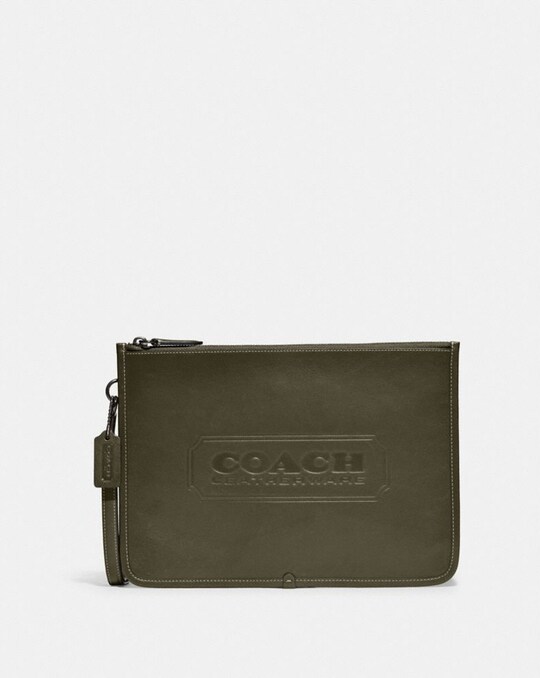 CHARTER POUCH WITH COACH BADGE