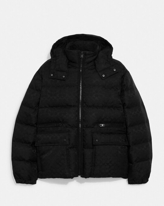 SIGNATURE HOODED PUFFER JACKET IN RECYCLED POLYESTER