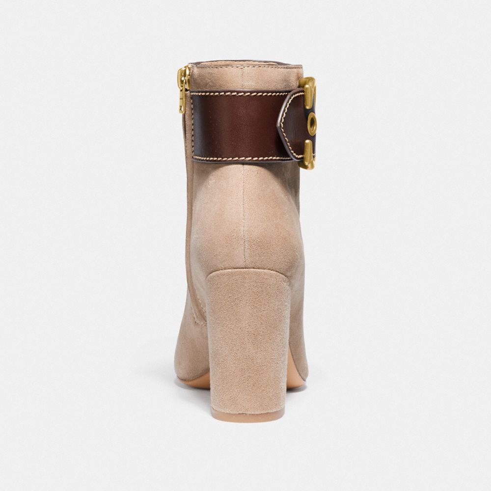 DARA BOOTIE - Alternate View 2